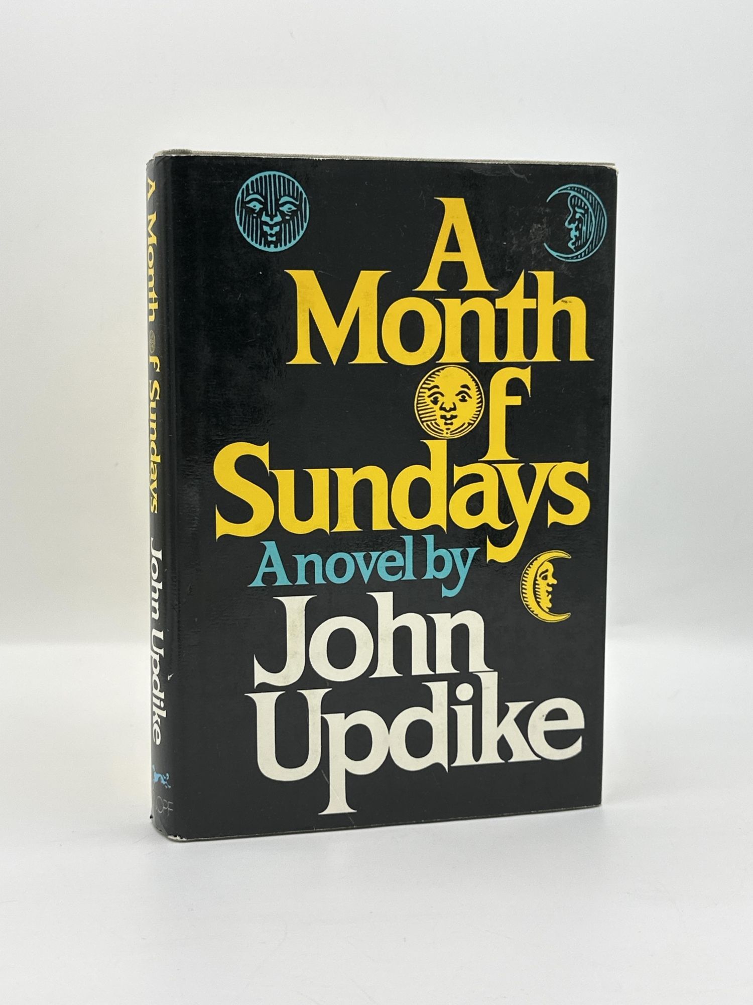 A Month of Sundays. John Updike.
