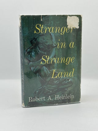 Stranger in a Strange Land. Robert A. Heinlein.